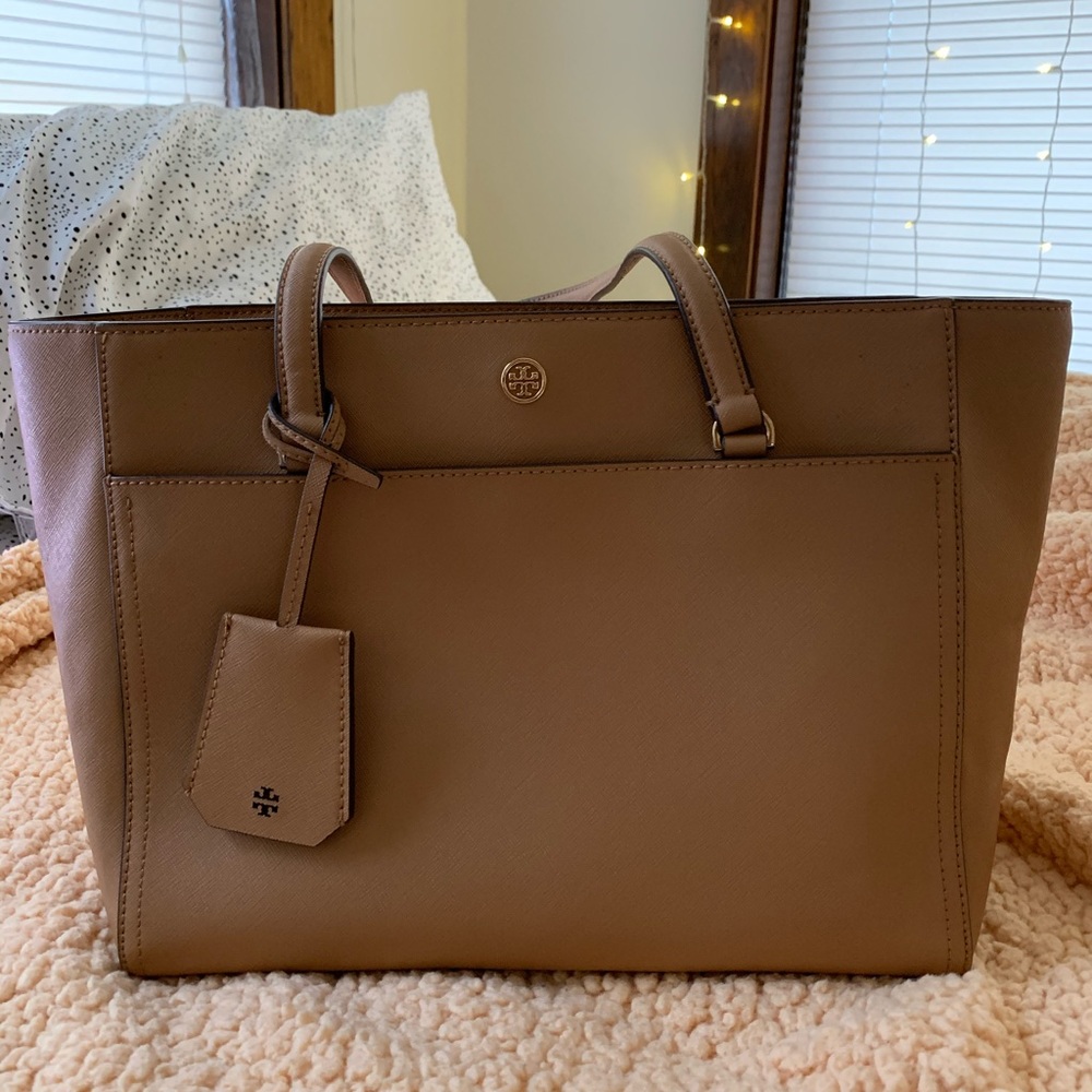 Tory Burch Robinson Tote